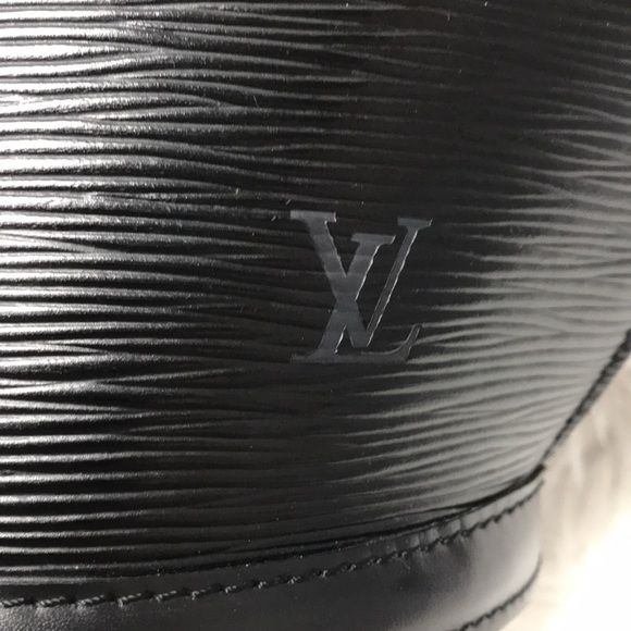 LOUIS VUITTON ST JACQUES EPI NOIR DC A20935 ‼️PURGE SALE‼️ - Picture 16 of 16
